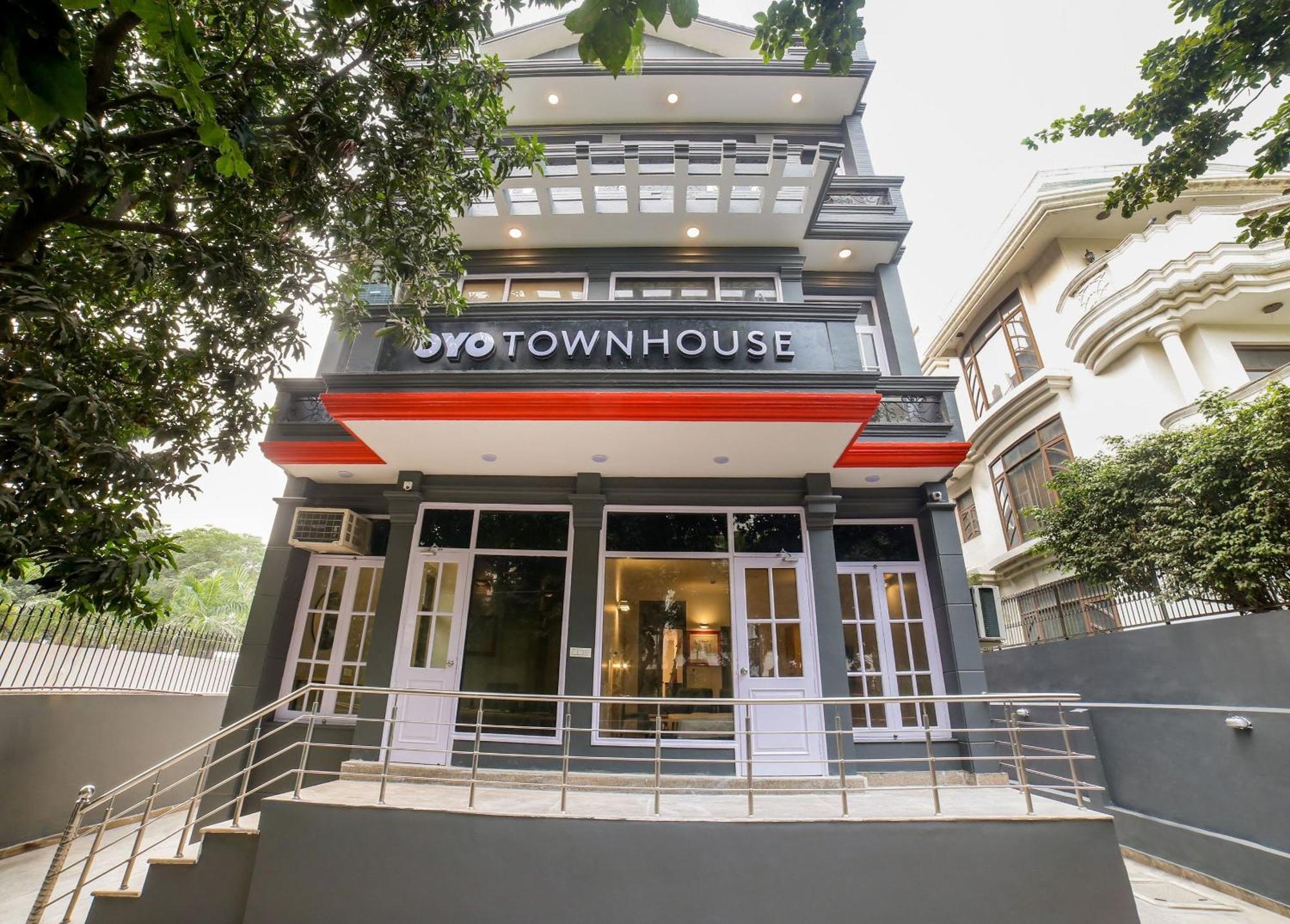 Townhouse 330 Dlf Phase-2 Near Leisure Valley Park 구르가온 외부 사진