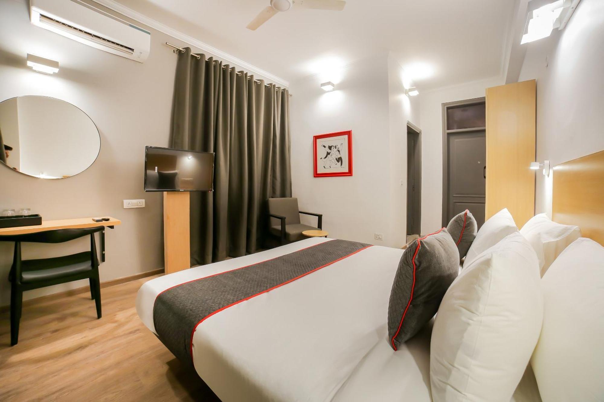 Townhouse 330 Dlf Phase-2 Near Leisure Valley Park 구르가온 외부 사진